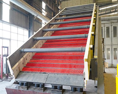 High Output Industrial Flip Flow Vibrating Screen For Sale factory